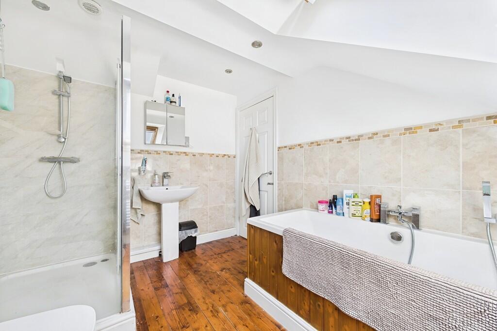 2aa81fb1-CAM01085...