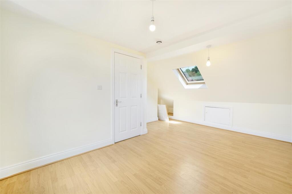 63 Beverley Gardens - 9VhiMTavJkRNySQDOkkF.jpg