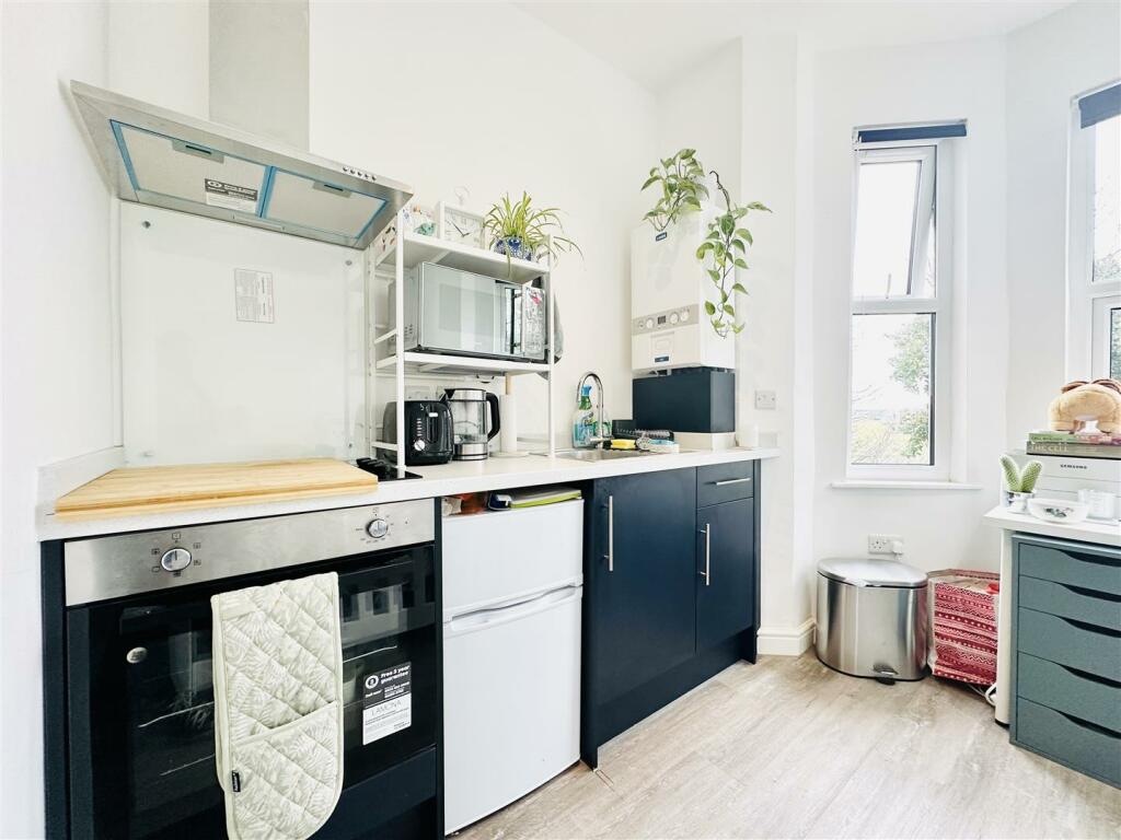 Kitchen area