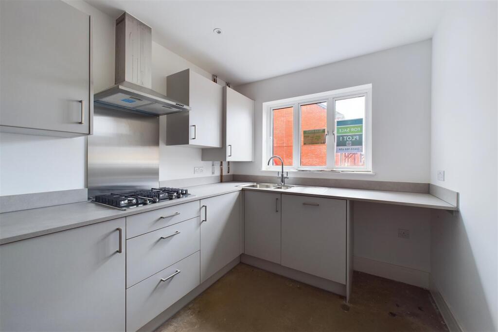 1 and 3, Mulberry Close Abergavenny, NP7 5ES | Fre
