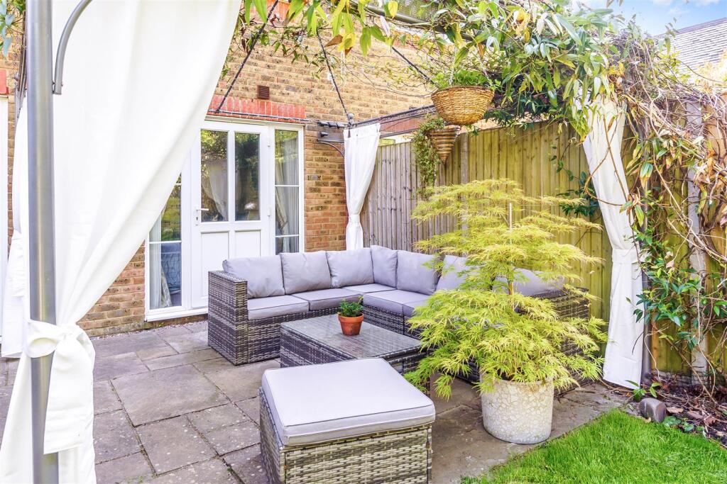 HORTON CRESCENT (5).jpg