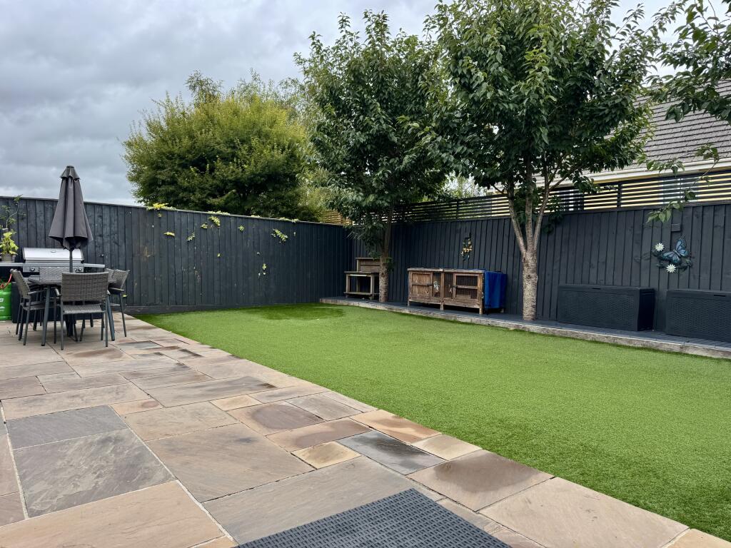 Enclosed Rear Garden