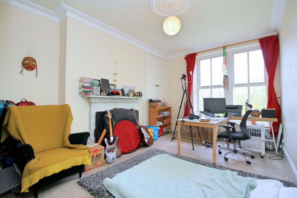 Picture 10