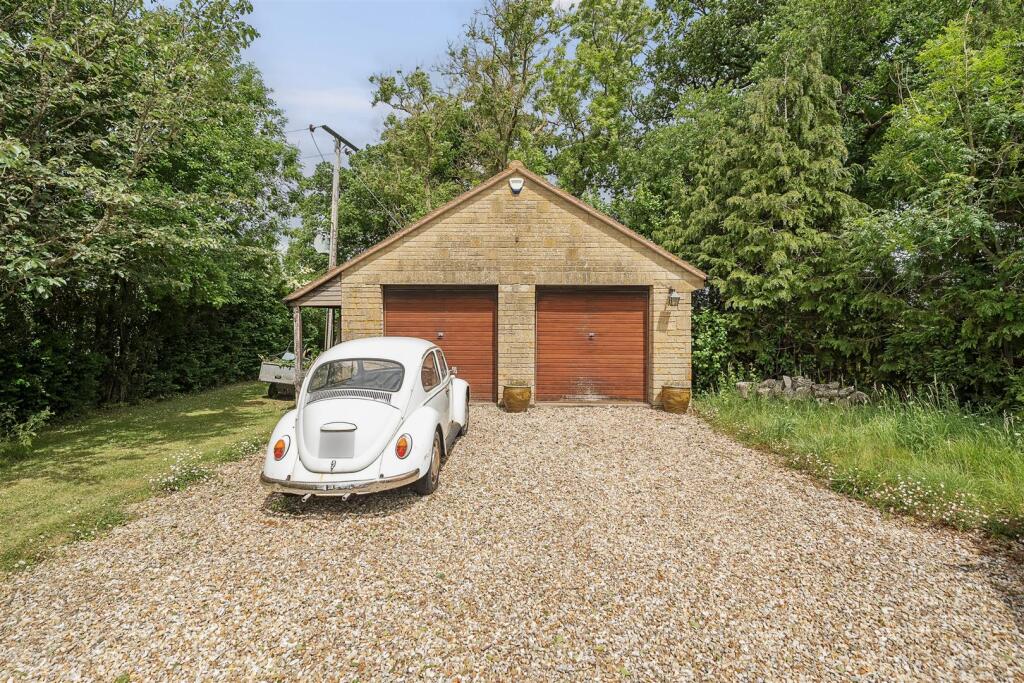 Double Garage