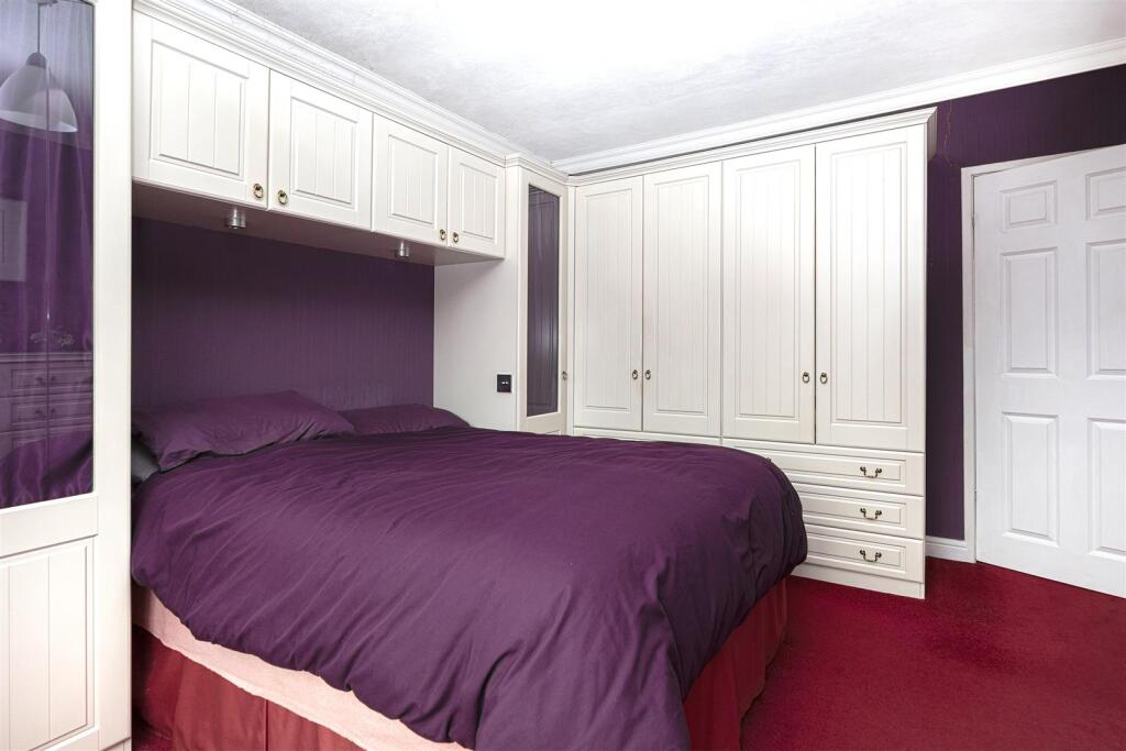 Bramleys Estate Agents - Kaye Lane - Almondbury (6