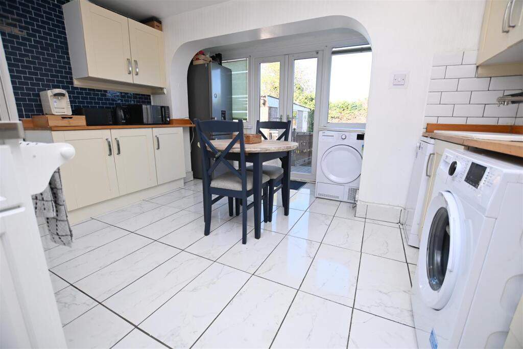 Kitchen Breakfast Room