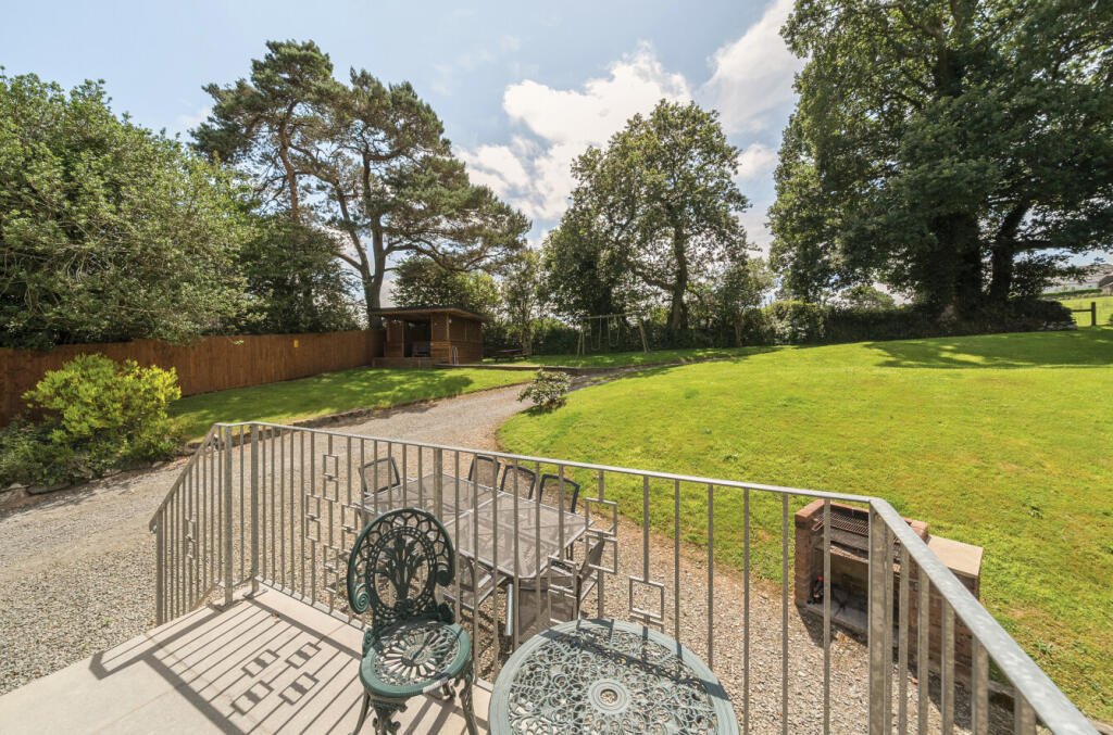 1316266-6-685ebc9...