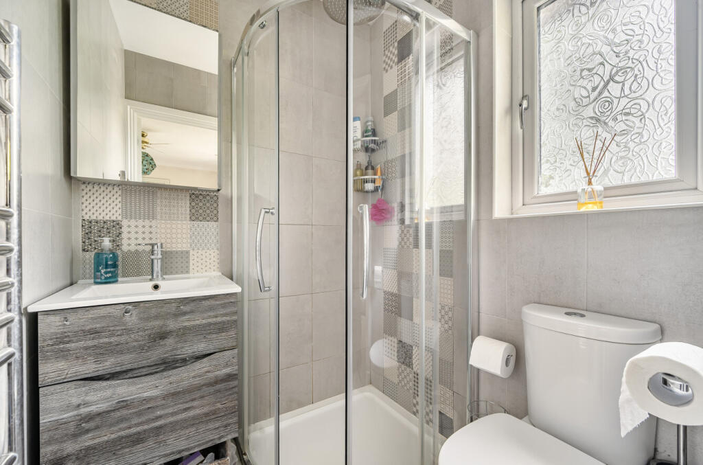 1330221-18-6883b7...