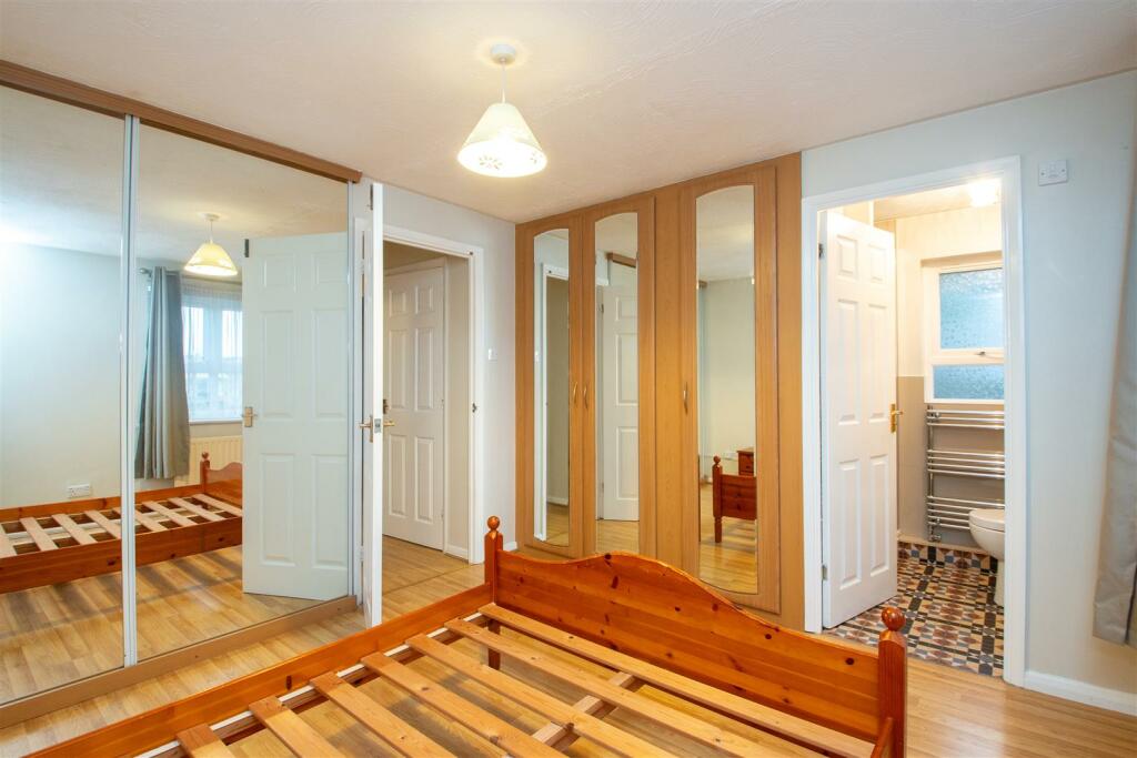 12roeburn_12.jpg