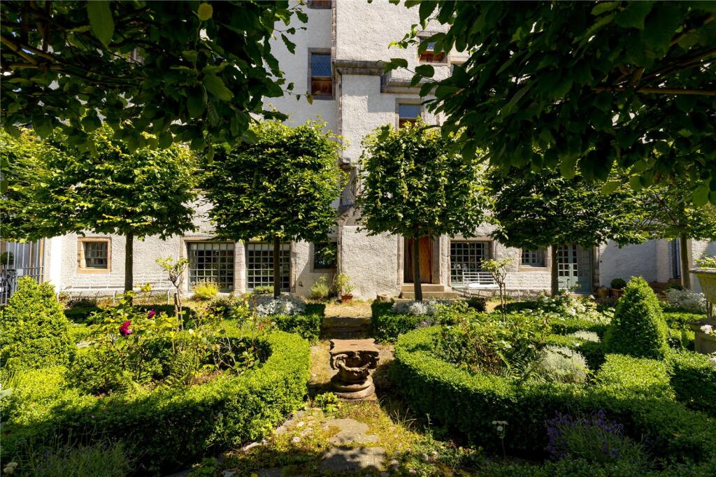 Walled Garden