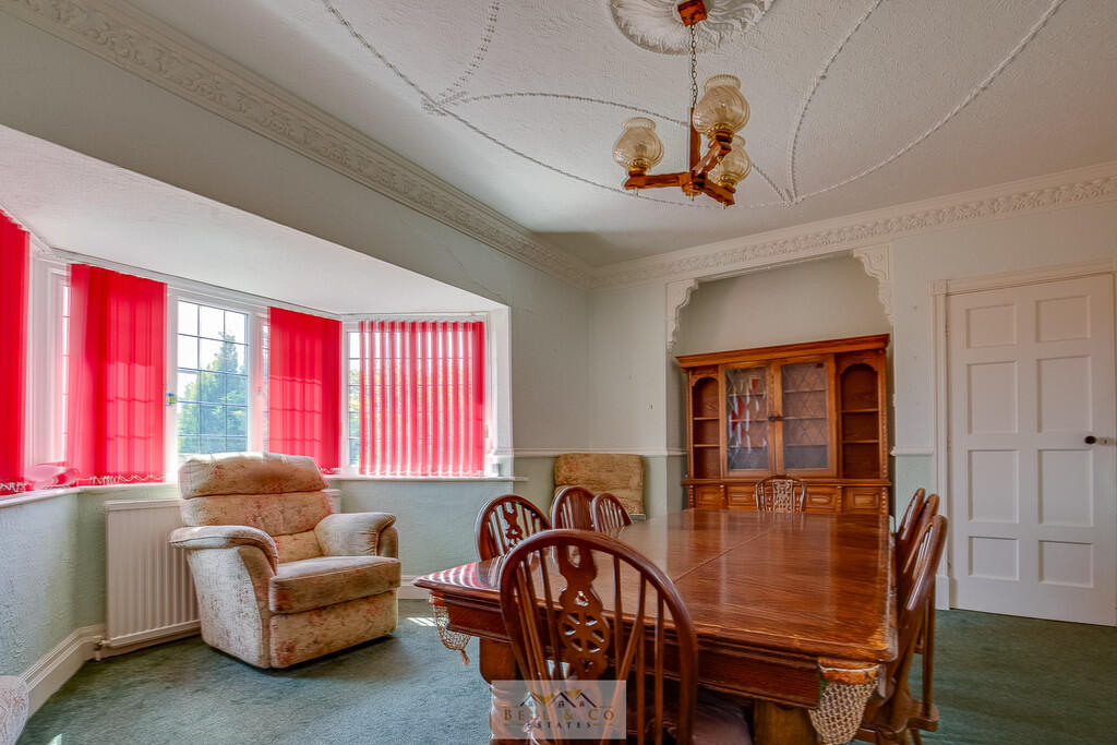 Dining room 12