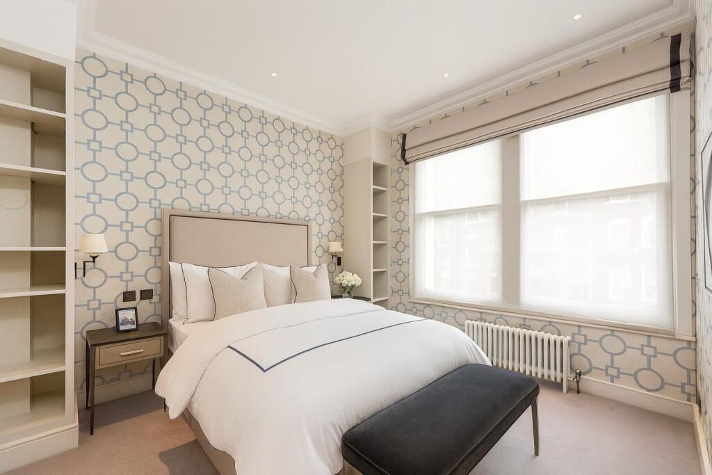 BEDROOM 2.jpeg