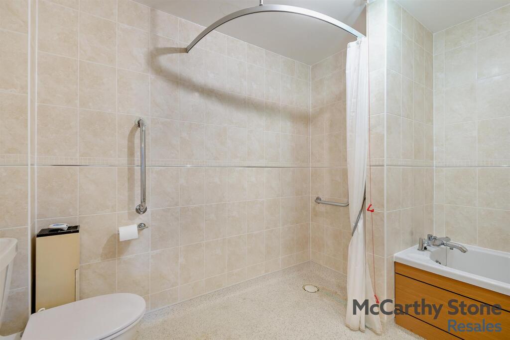 8637321-interior03-800.jpg