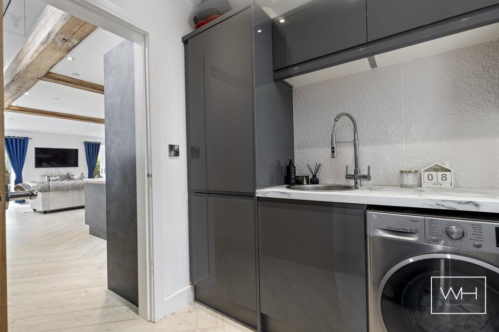 17 Oxton Drive, Warm