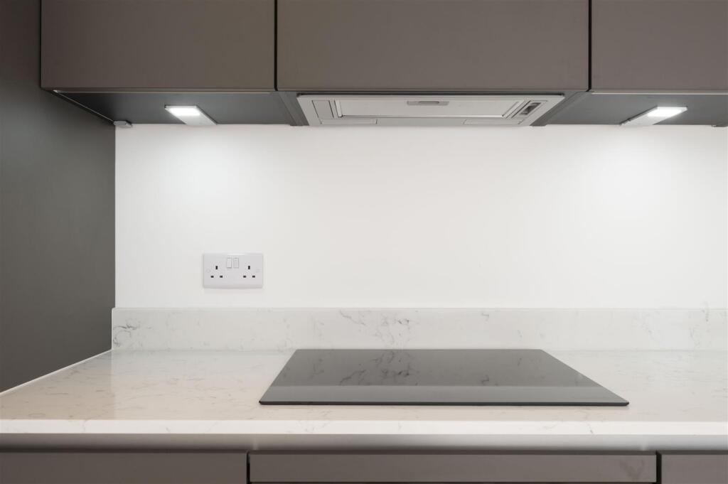 FLAT 4,26.jpg