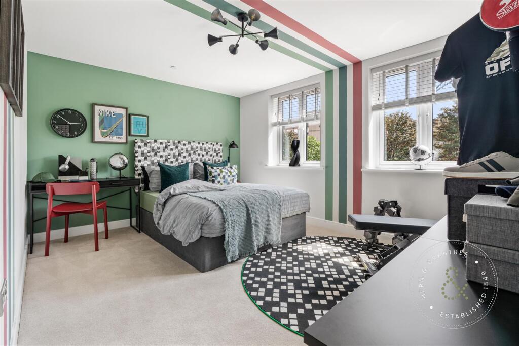 The Dale. HC. Int (36).jpg