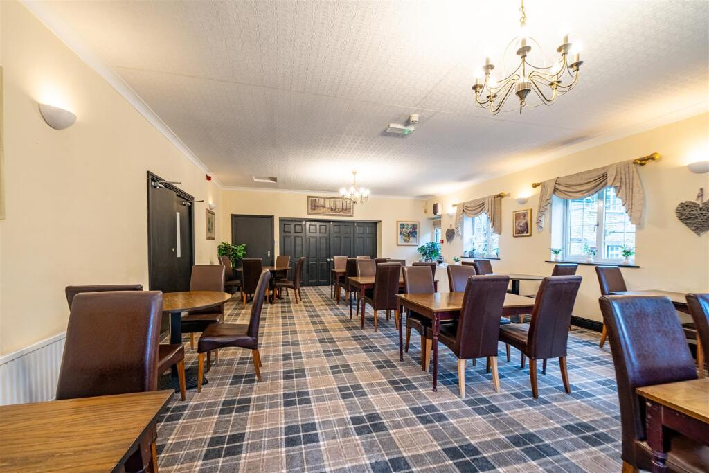 24235 East Ayton Lodge Hotel-029.jpg