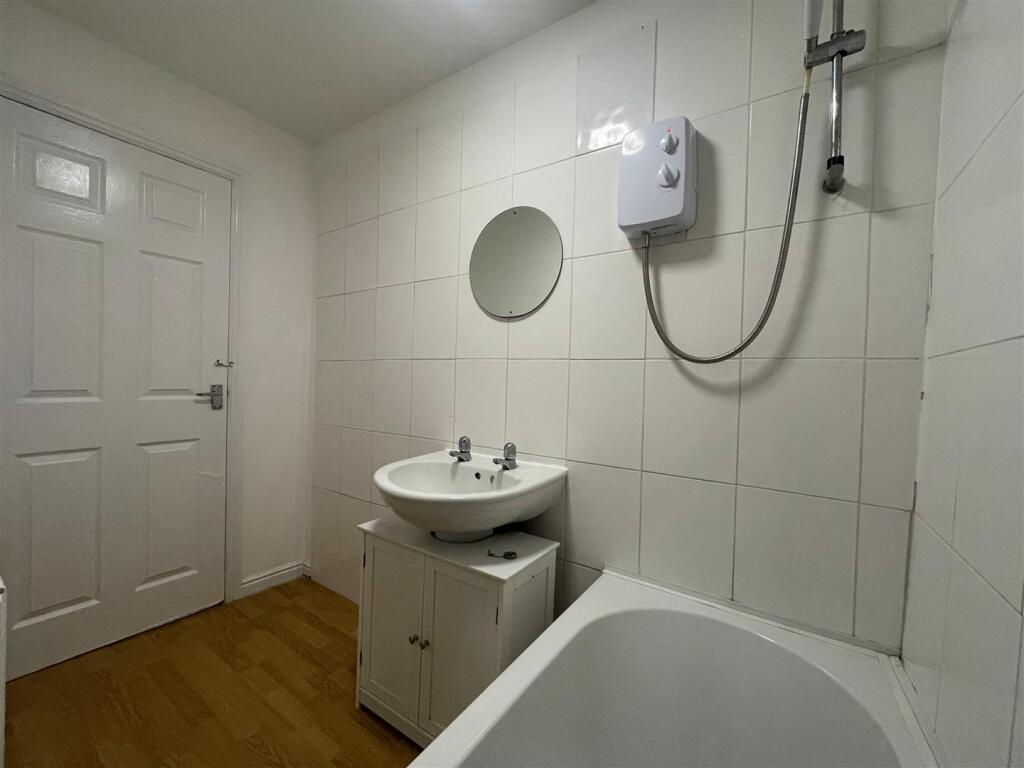 spring street 14.jpg