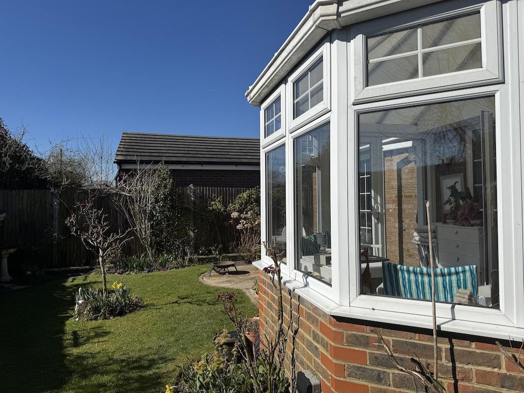 20 - Rear Garden.jpg