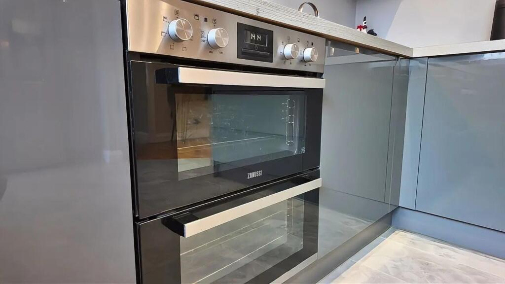 Kitchen Feature.jpg