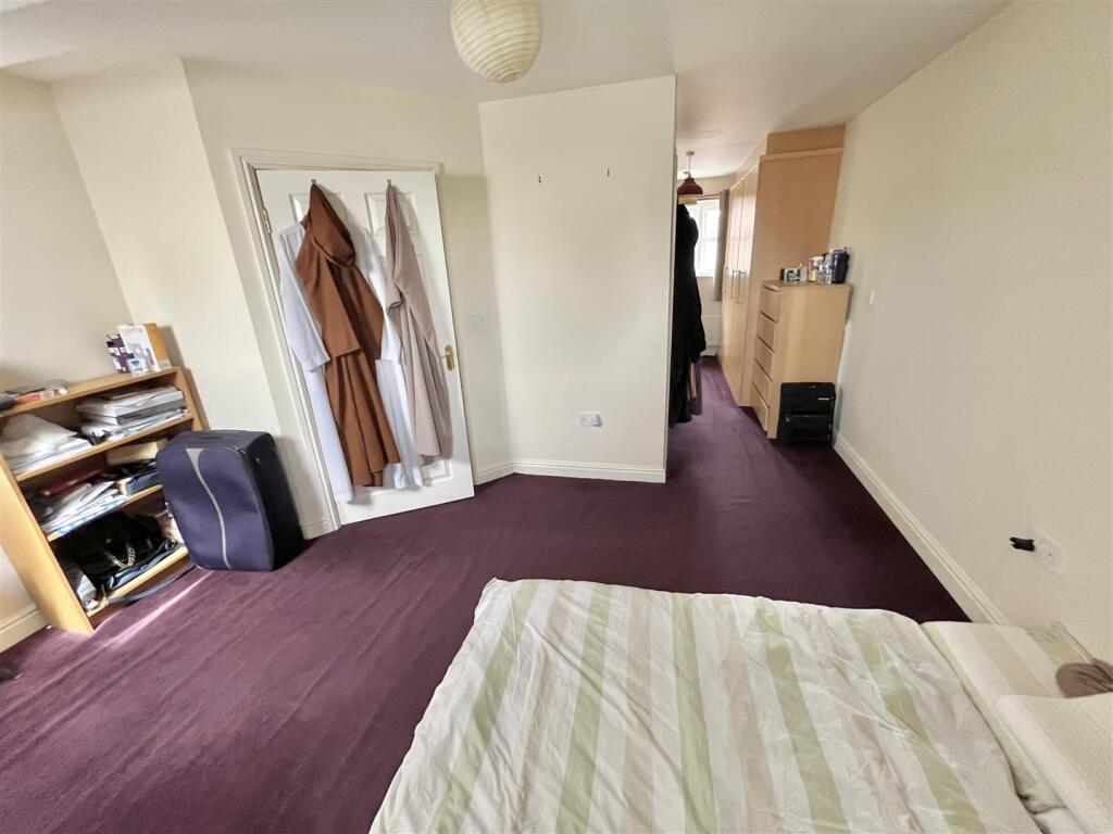 Bedroom 1 Aspect 3