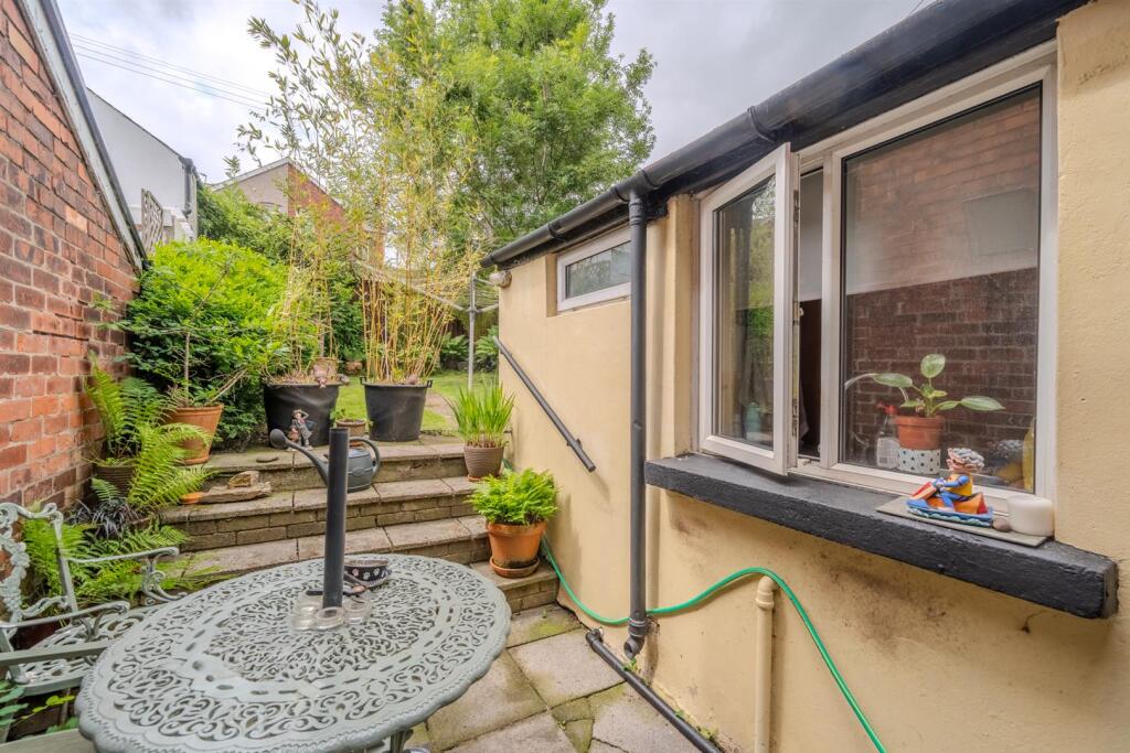 14 Windsor Road-15.jpg