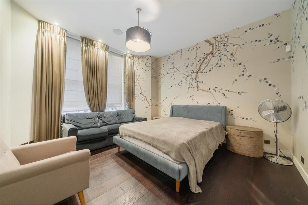 Flat 15, Rutland Court SW7 1BN-No Watermark-2.jpg