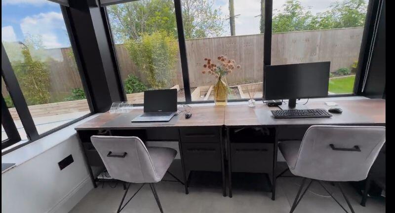 Office 