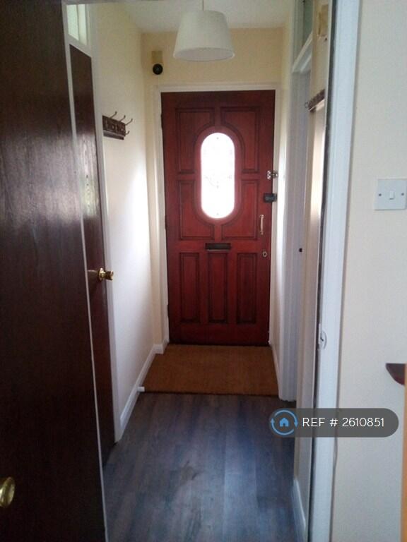 Front Door / Entrance Hallway