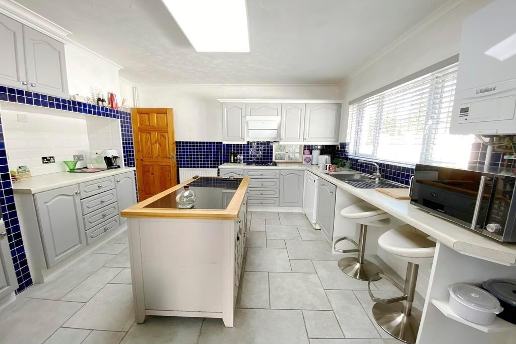 1oak kitc (Copy) enhanced