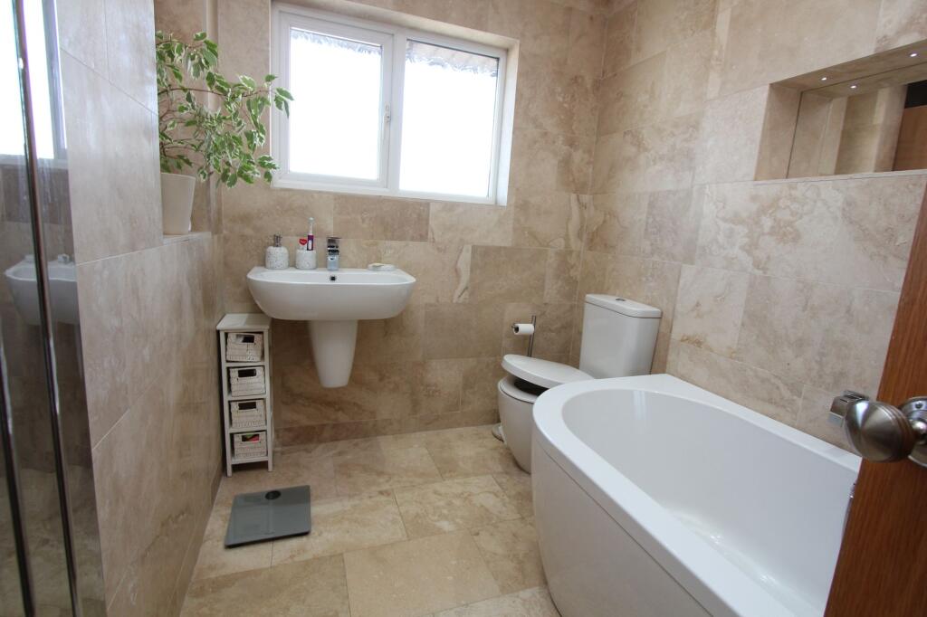 Bathroom/WC