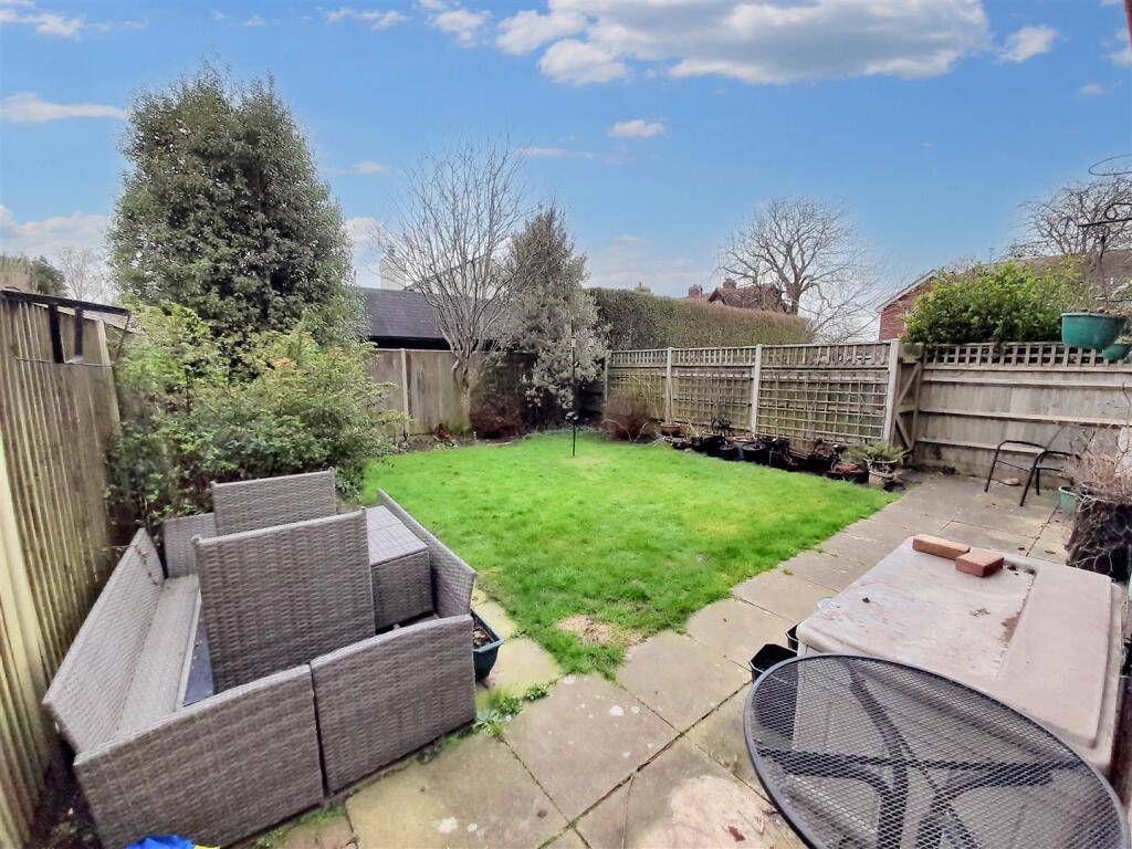 Rear garden 2 new.jpg