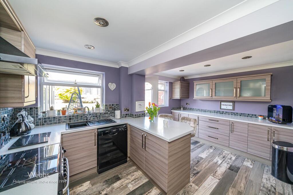 © Webbs Estate Agents © (8 of 93).jpg