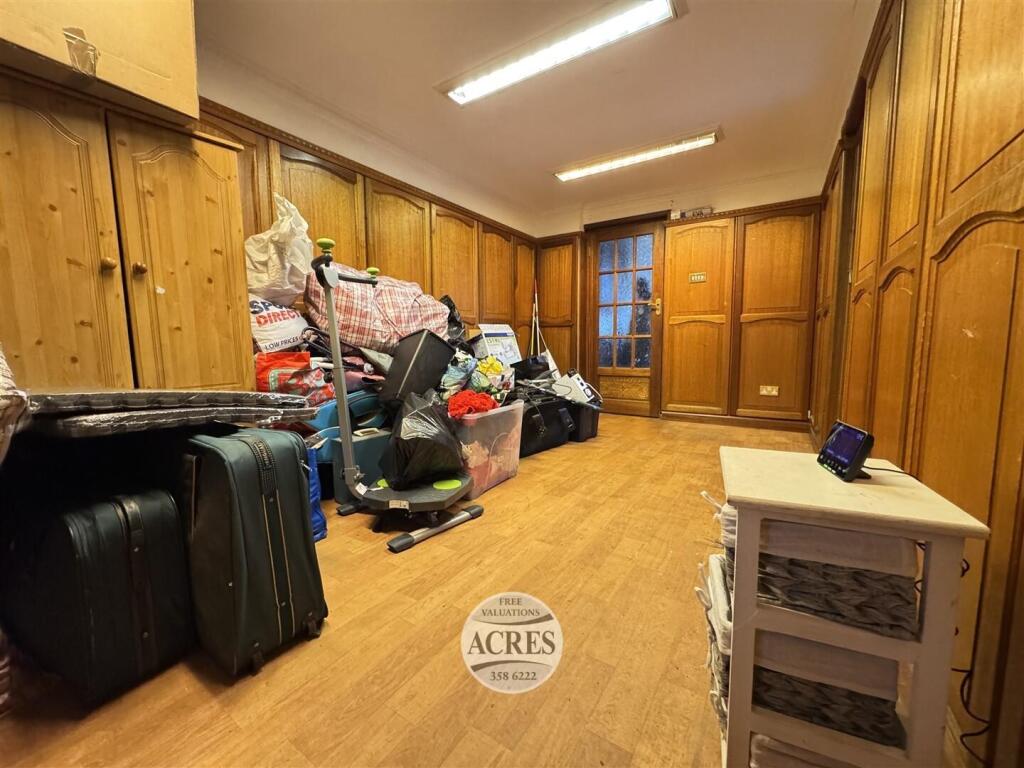 IMG_7138 (Large).jpg