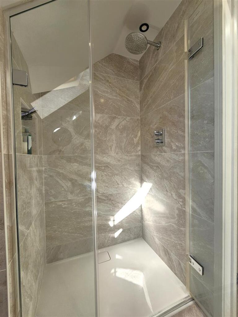 20250401_150939 (1).jpg