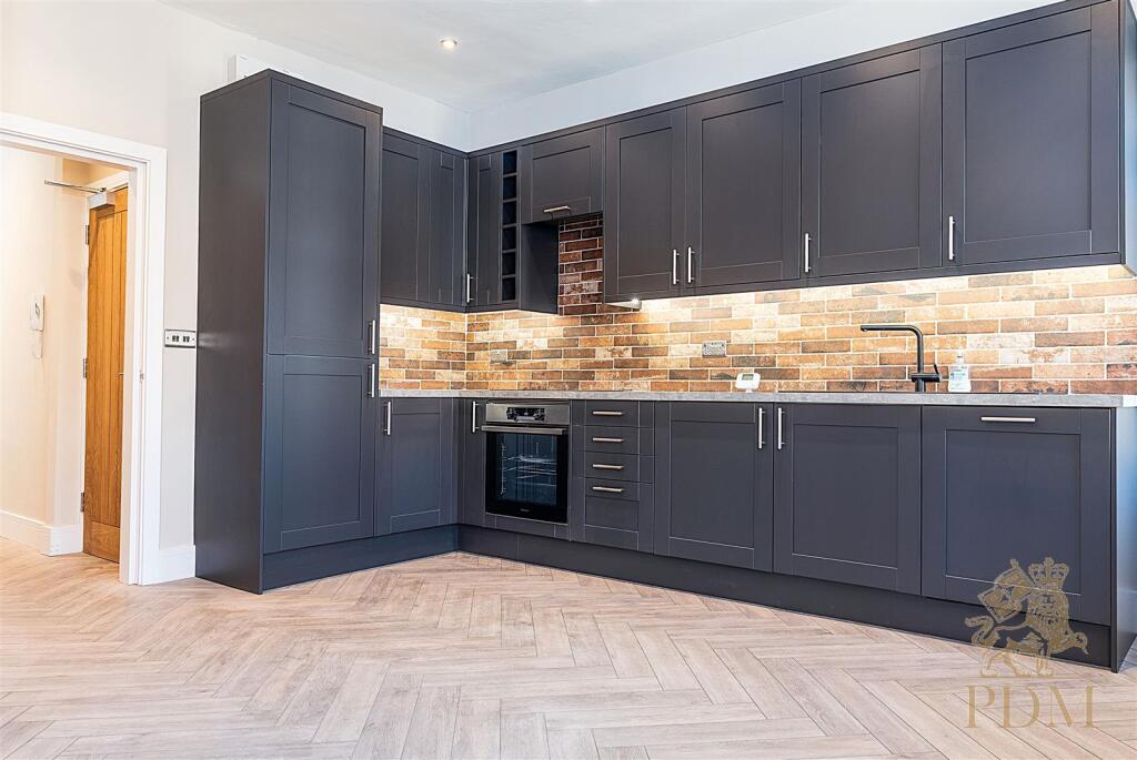 Apt 2, 6 Mapperley Park Drive Mapperley NG3 5BX