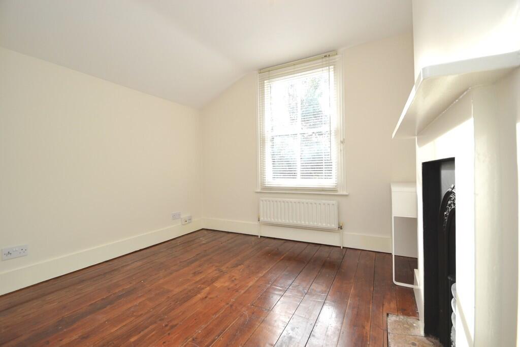 IMG_391757_4_larg...