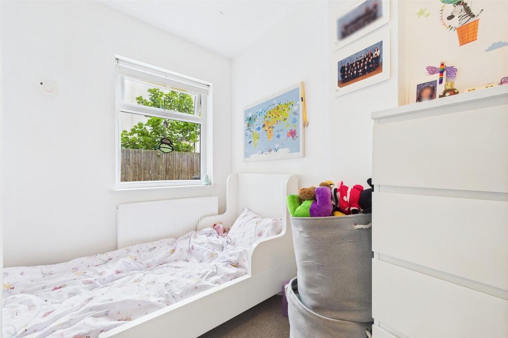 CAM01085G0-PR0563...