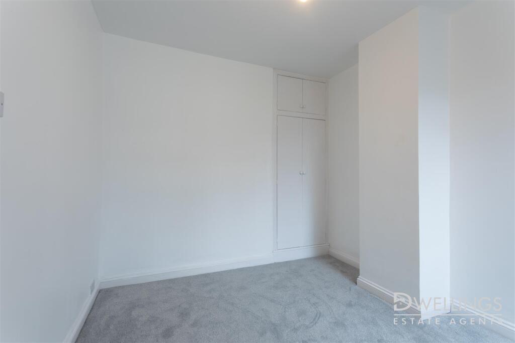 DWELEST- 53 Byrkley Street, DE14 2EL-0014.jpg