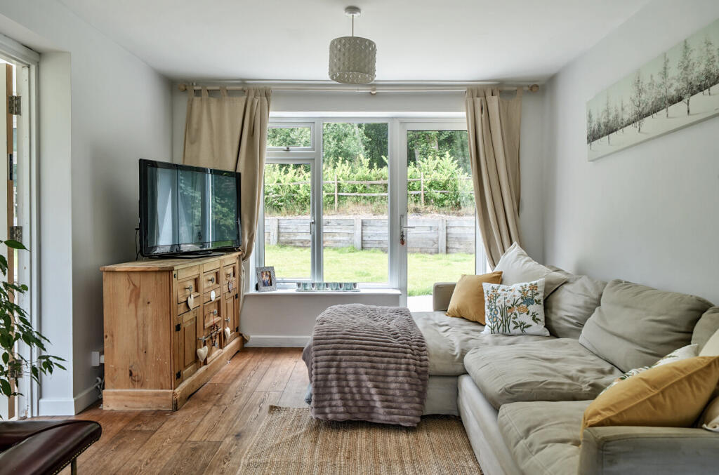 1296696-18-685a9b...