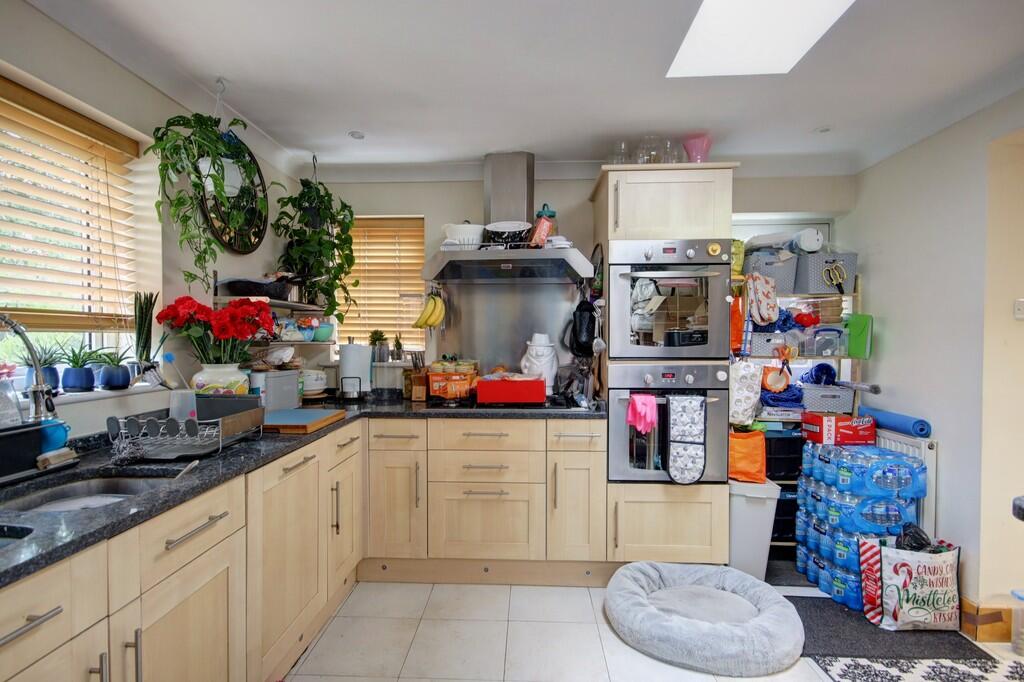 Kitchen 3