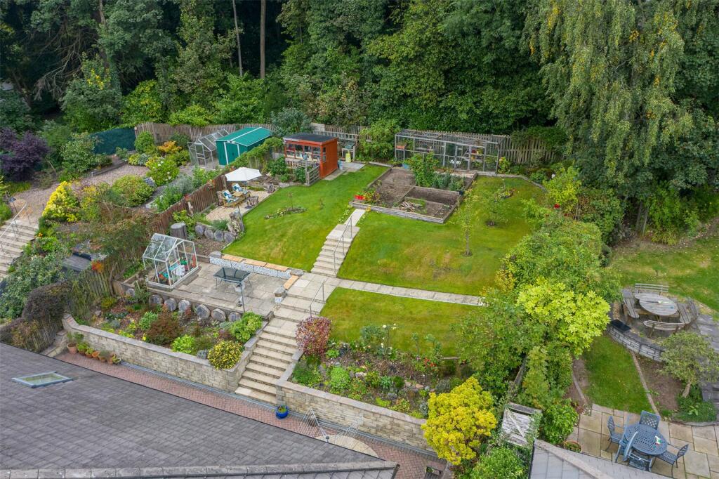Drone - Gardens