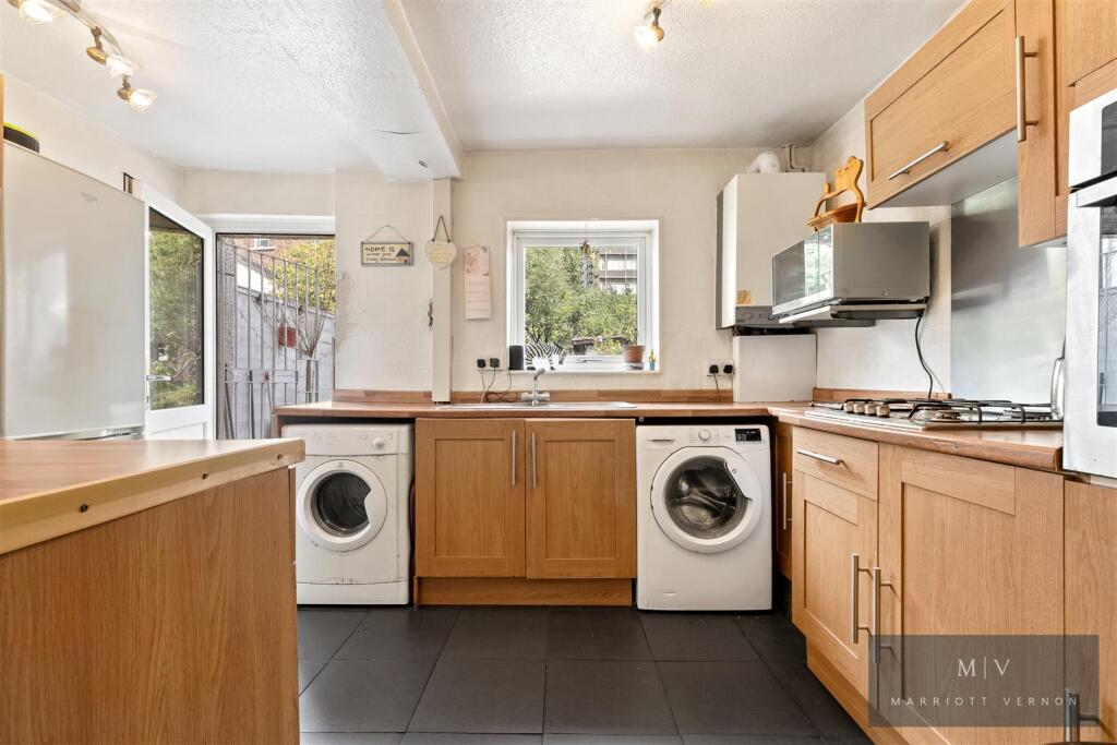 Old Palace Road 10 MV-5.jpg