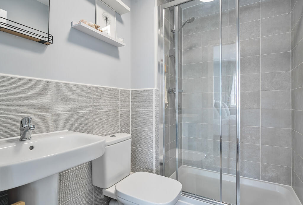 1326112-4-6874ee3...