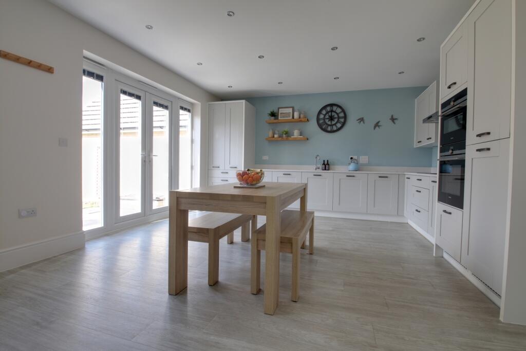 Open plan Dining kitchen