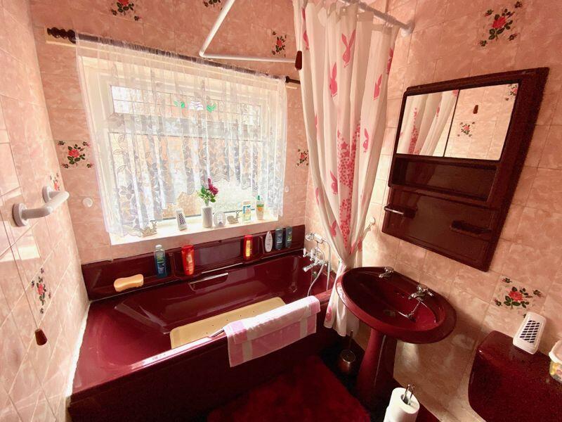 Bathroom/WC