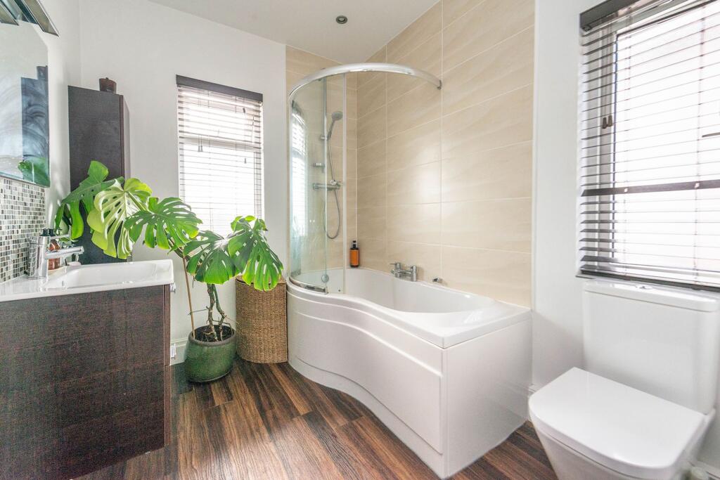 BEDROOMS AND BATHROOMS