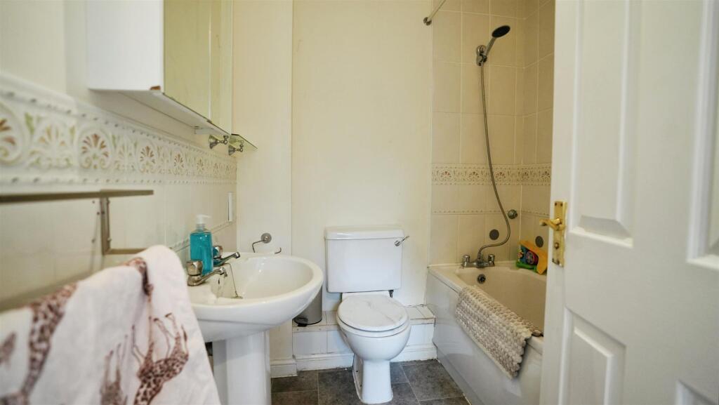 8a98f042-4-4E21-8DAE-1A6E0EBA0E7A-6081-0000043F402