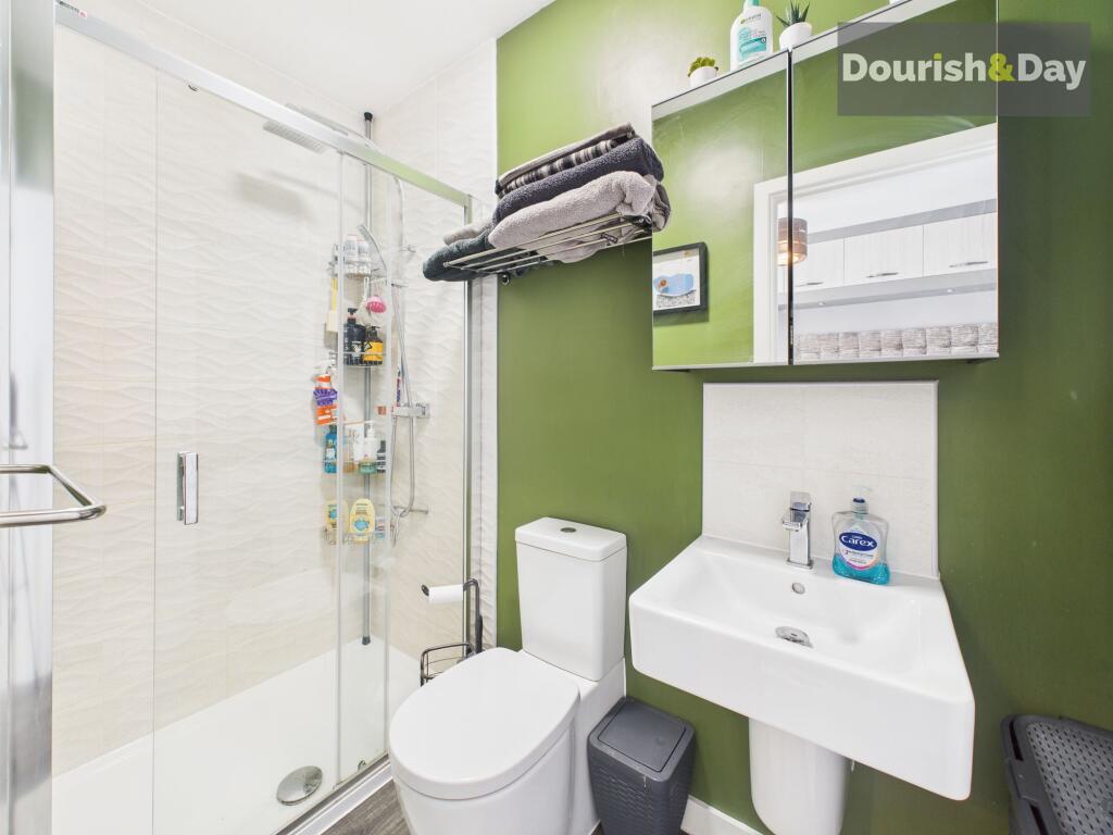 Ensuite Shower Room