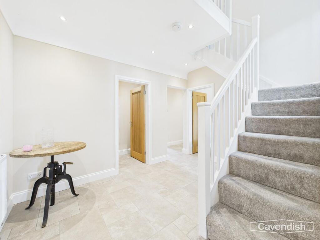 RECEPTION HALLWAY